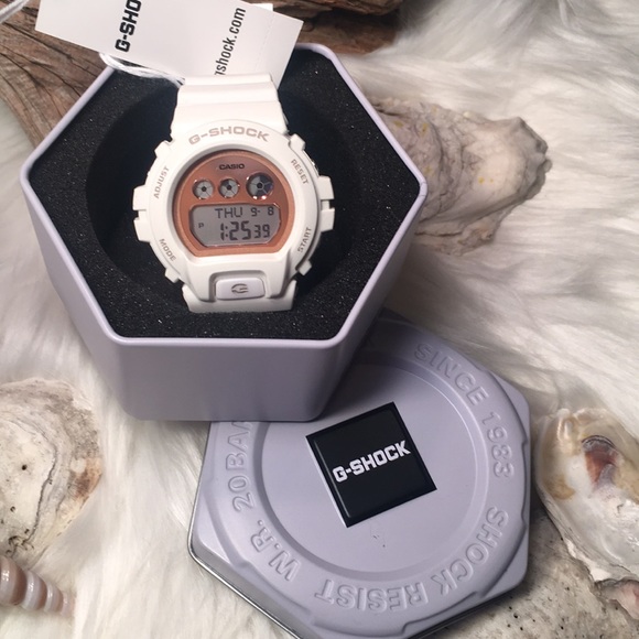 ⌚️✔️G-SHOCK®️ White and Rose gold Wrist Watch ✔️⌚️ - Picture 8 of 11
